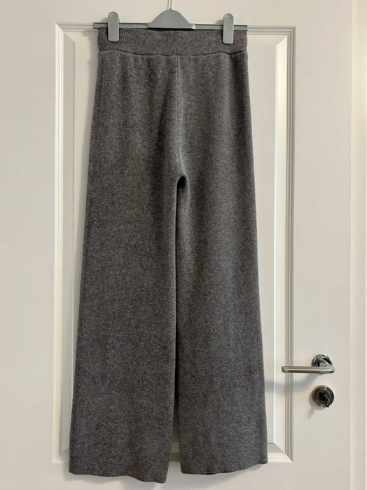 Pantaloni tricot cu șnur