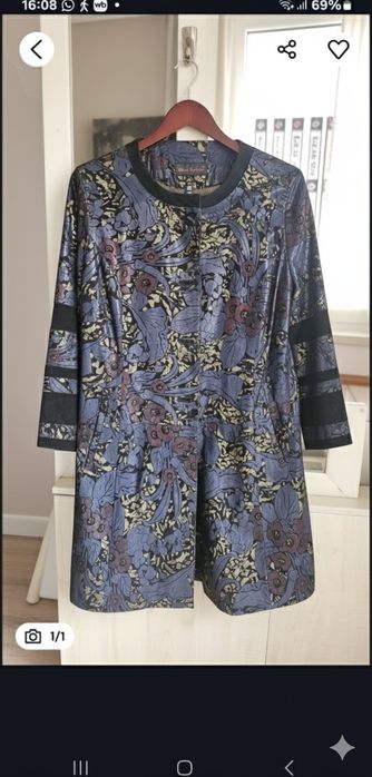 Продам плащ новый