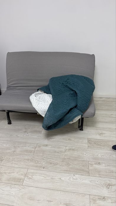 Canapea extensibila ikea