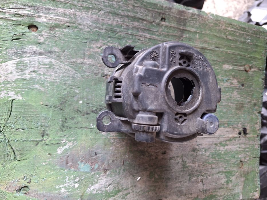 Халоген за Suzuki swift 2013