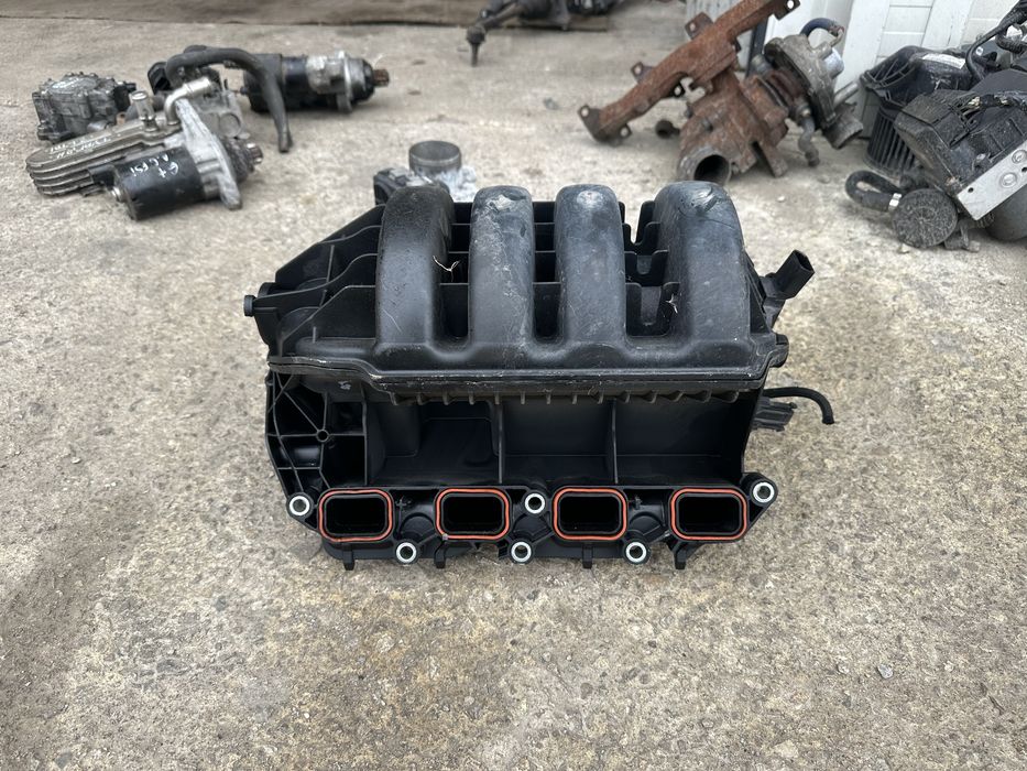 Всмукателен колектор за 1.6fsi Фолксваген Голф,Пасат,Голф Плюс,Туаран