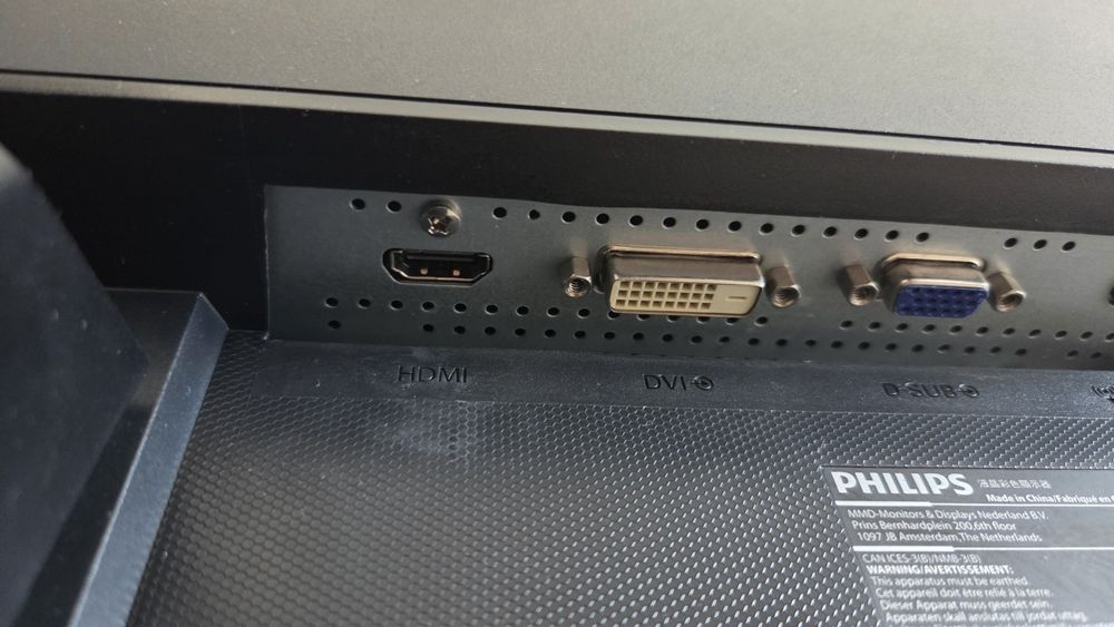 Монитор Philips 24"