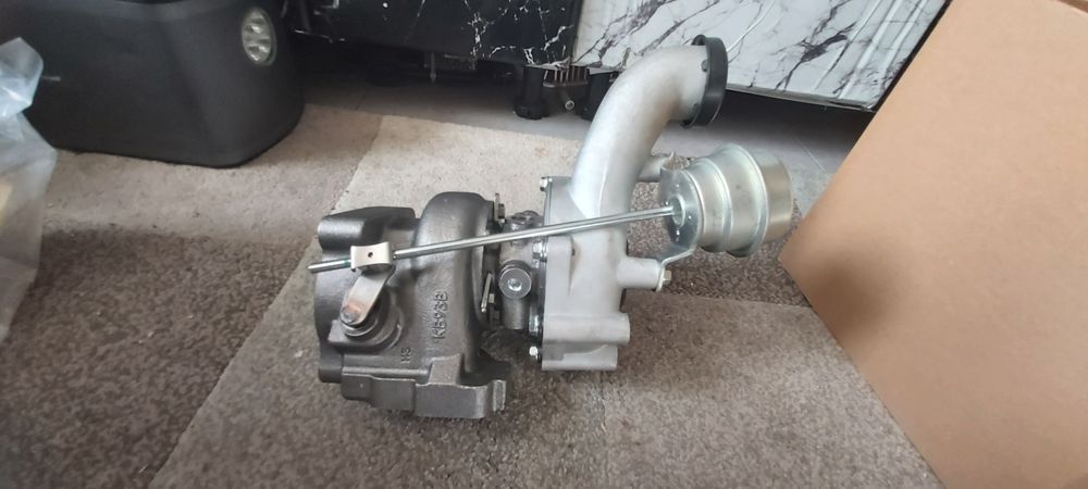 Turbina Audi A6 C5 RS6 noua in cutie