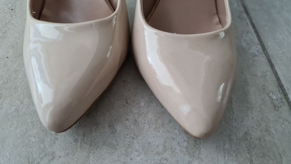 Pantofi Stileto crem