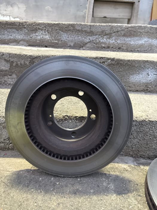 Тормозные диски на лендкрузер 200