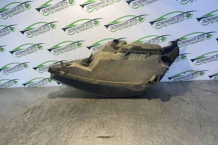 Far dreapta CU DEFECT Ford Focus 2002 1.8 TDCi MT (101 hp)