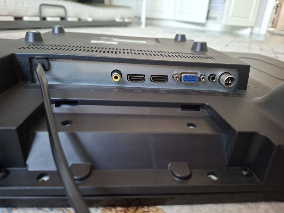 Телевизор Hisense(LEDN32D33)