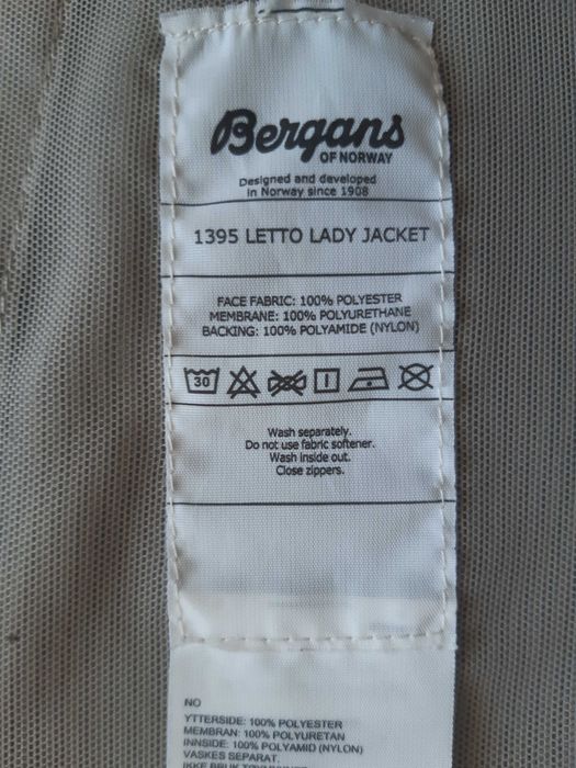 Висок клас туристическо Яке Bergans 1395 LETTO LADY M