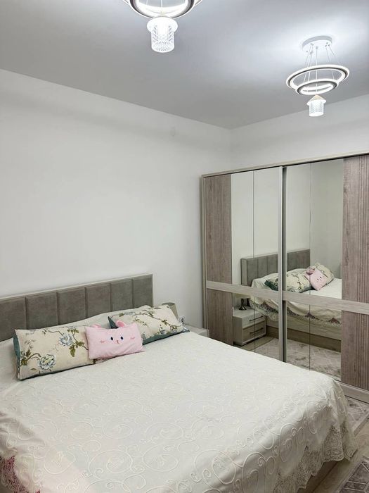 Продам квартиру на Паркентском жк Династия 2/7/9 60м2