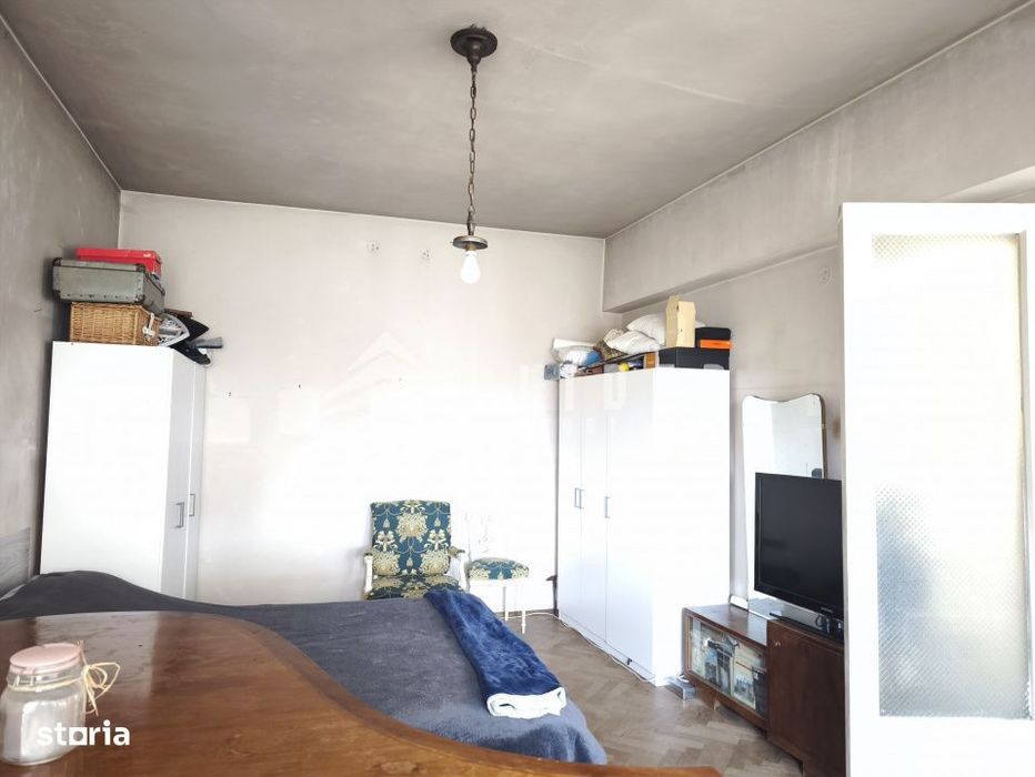 Apartament generos 3 camere Cluj Centru, vila 2 etaje, curte interioar