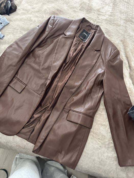 Кожено сако кафяво