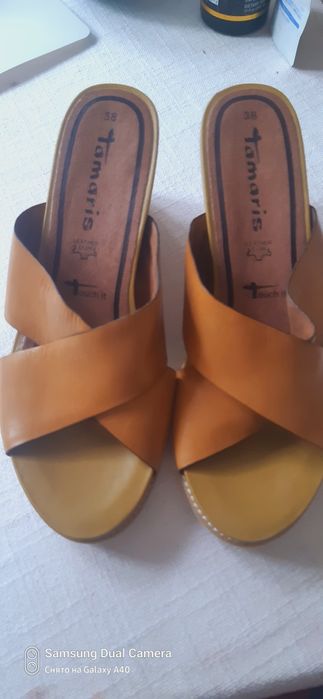 Летние босоножки-сабо