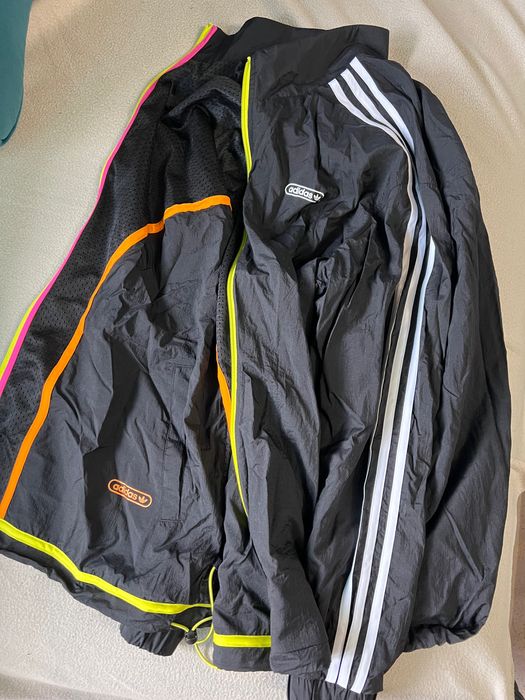 Горница Адидас с две лица adidas