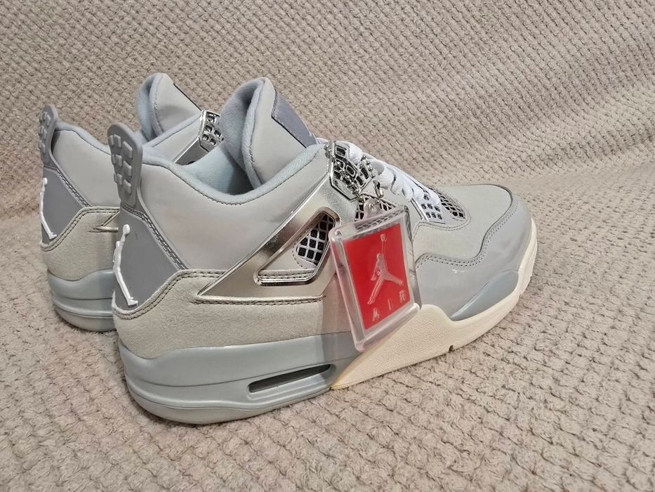 Jordan 4 frozen moments nr36 37 38 39 preț 350 lei