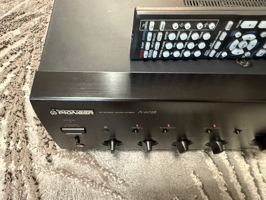 Pioneer A-602 Стерео усилвател