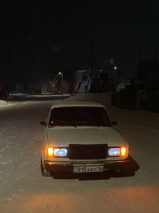 Продам ваз 2107 (карбюратор)