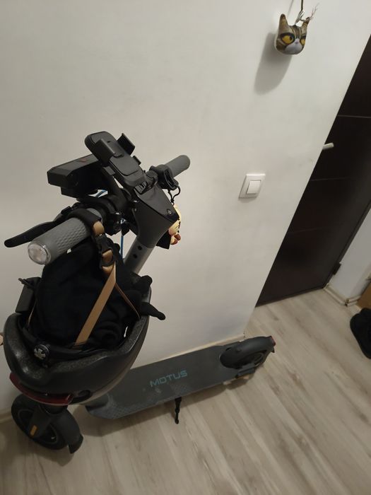 Trotineta electrica Motus 350w 30km/h 15Ah