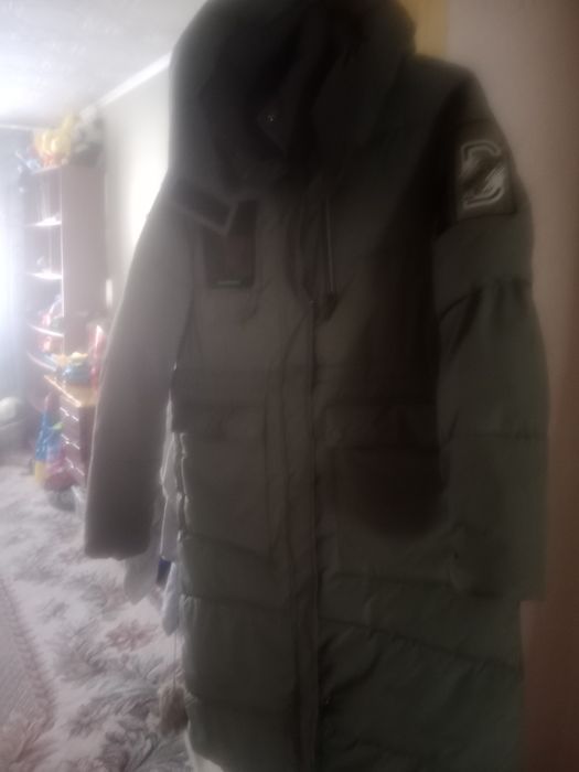 Продам пуховик очень теплый