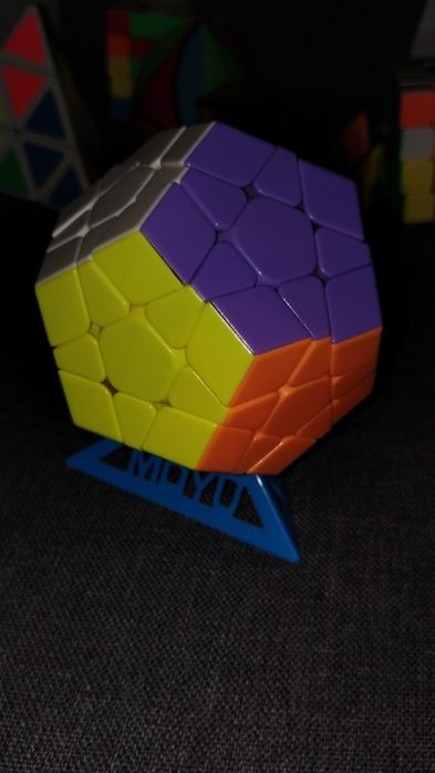 Megaminx Jiunhiu