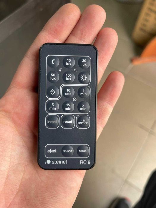 Senzor de mișcare Steinel sensIQ alb, 300°, acțiune 20 m, 2000 W