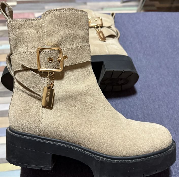 COACH Къси ботуши в Светлокафяво оригинални