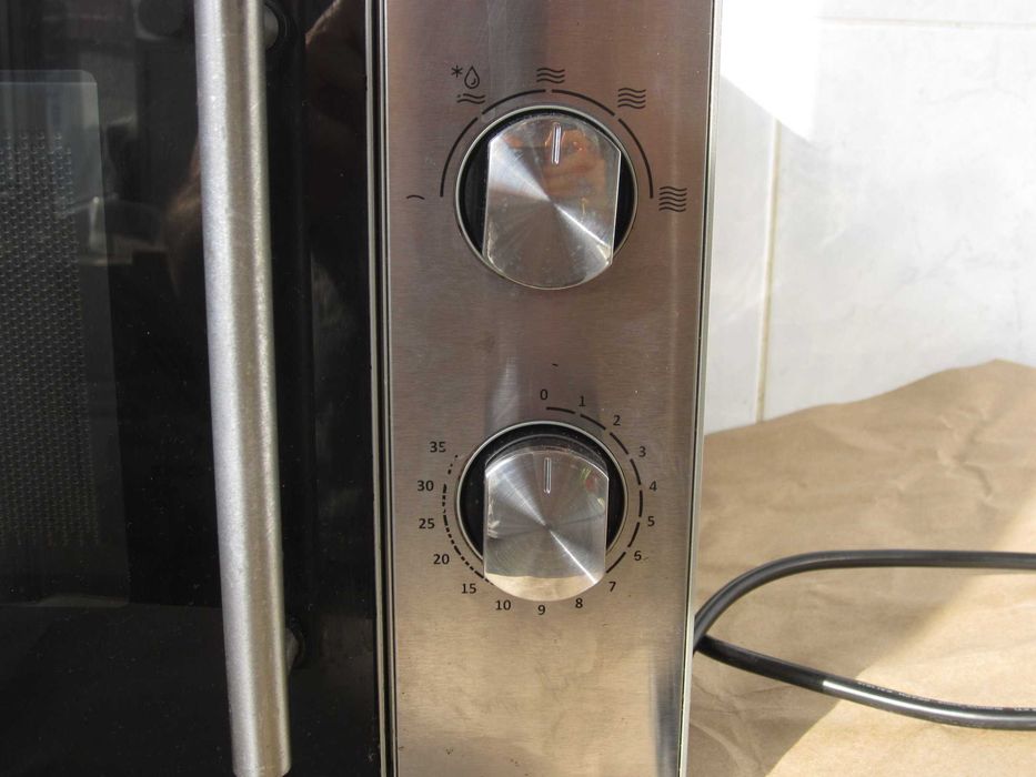 Микровълнова печка Gorenje, 20 литра, 800W, инокс (100% работеща или на части)