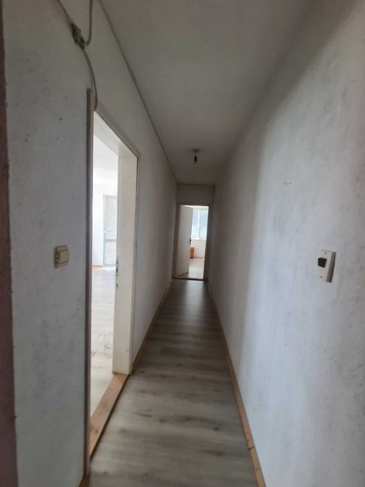 Продава се Тристаен апартамент в Хасково, Каменни - 81 кв.м за 819 €/кв.м - Снимка #6