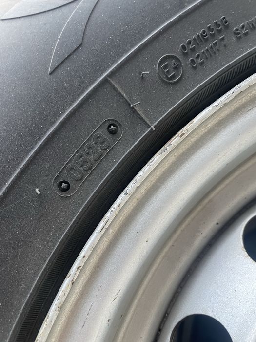 Продам диски с шинами