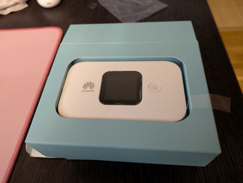 Роутер Huawei E5577C