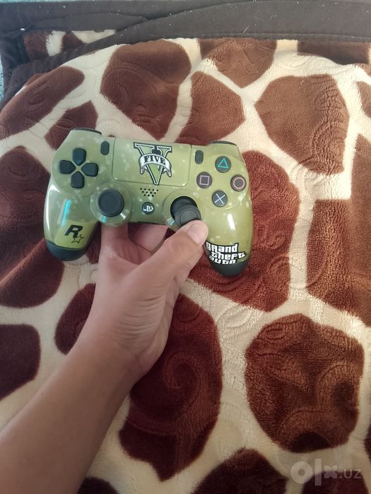 Ps4 jostik yangi