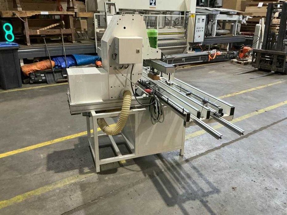 Многошпинделна пробивна машина Grass Multipress 21/5