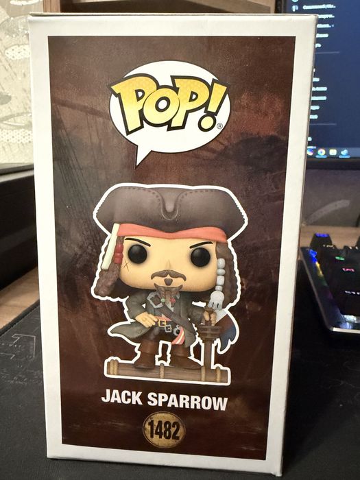Фигурка funko pop джек воробей