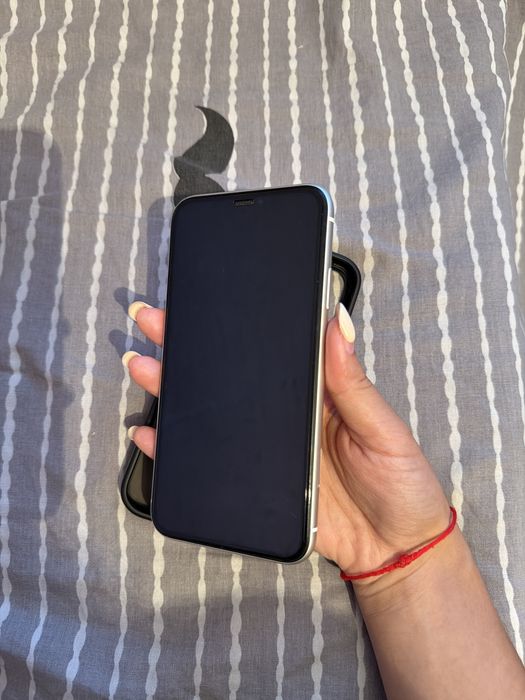 Iphone 11, 128гб белый цвет