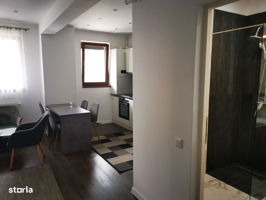 3 camere, 2 dormitoare,1 bai, living cu bucatarie,