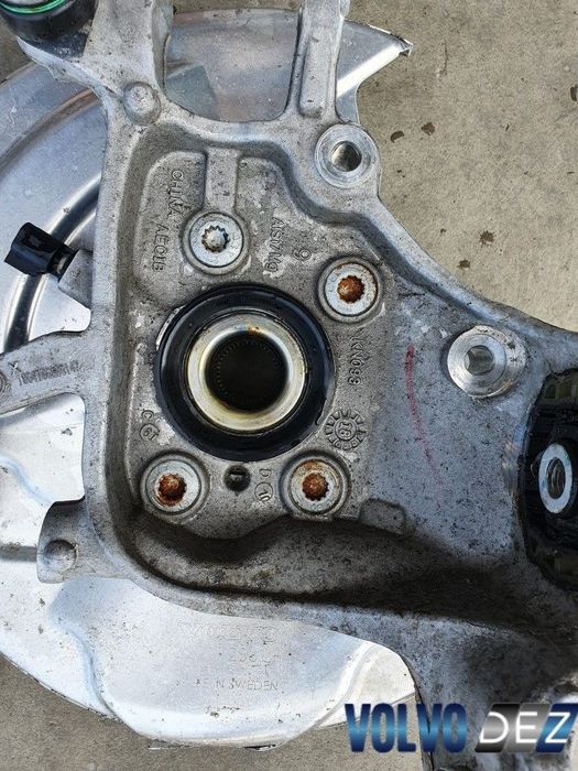 Fuzeta spate stanga VOLVO XC90 2015+ XC60 2018+ 31658319