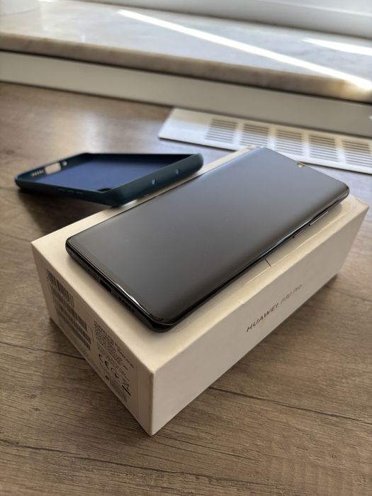 Vand Huawei P30Pro Ca NOU!