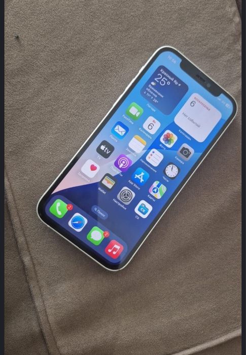 Обменяю iPhone 12