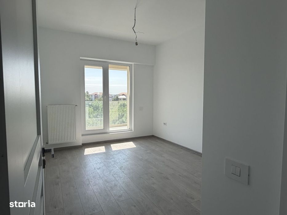 Apartament 3 camere,2 bai,centrala proprie,TVA inclus in pret!