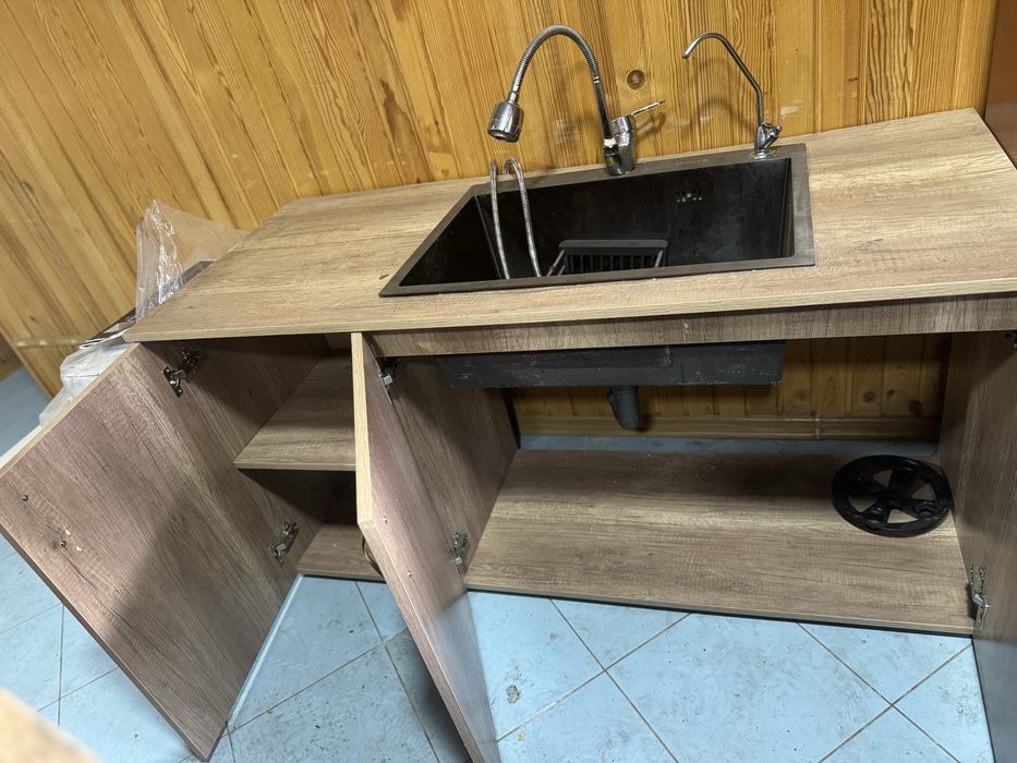 Барная стойка и мойка