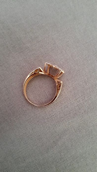 Продам кольцо золото Россия