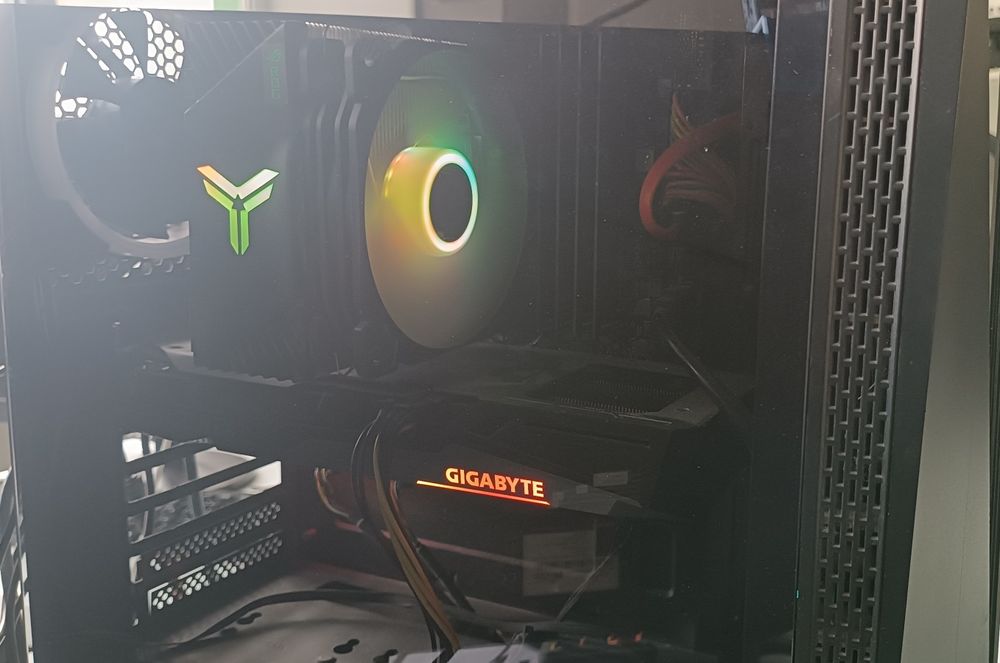 Видеокарта GIGABYTE RTX3060 Rev2.0 12gb