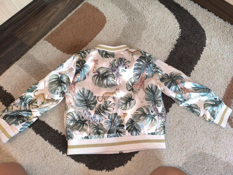 Голям лот дрешки 104 см H&M,DKNY и др якета,пижама,клинове