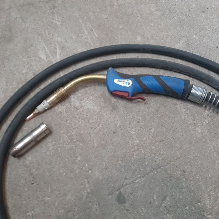 Продавам два броя бренери за телоподаващо