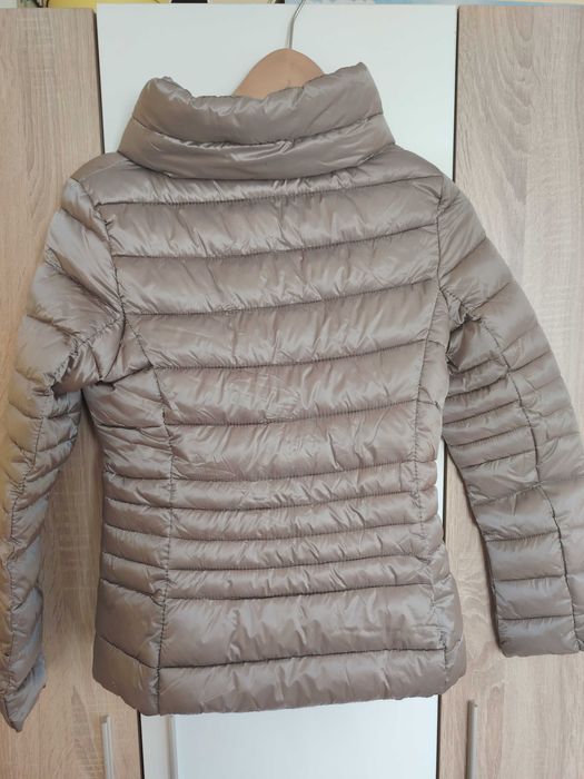 Дамско яке в цвят капучино