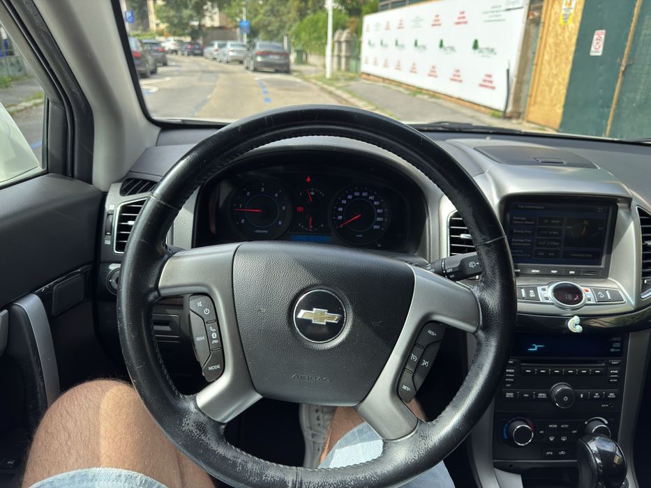 Chevrolet Captiva LTZ 2.2 VCDi 184 CP AWD Automat, 7 locuri – 2012 – 181.xxx km