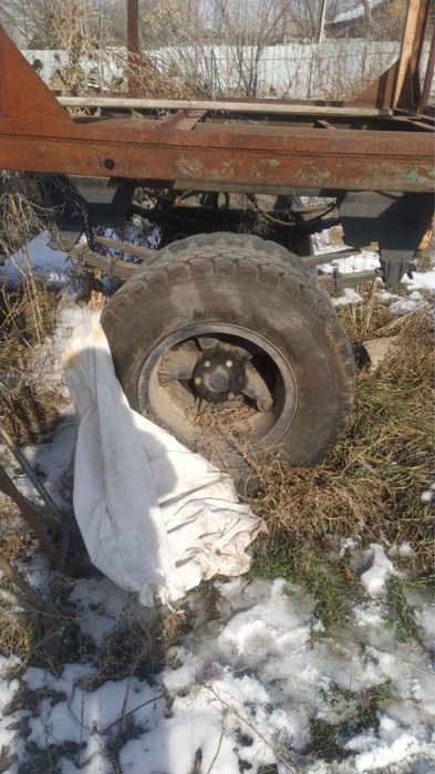 Продам прицеп. На камазовском ходу.