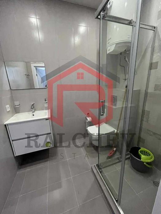 Двустен апартамент под наем / м-т Ален Мак