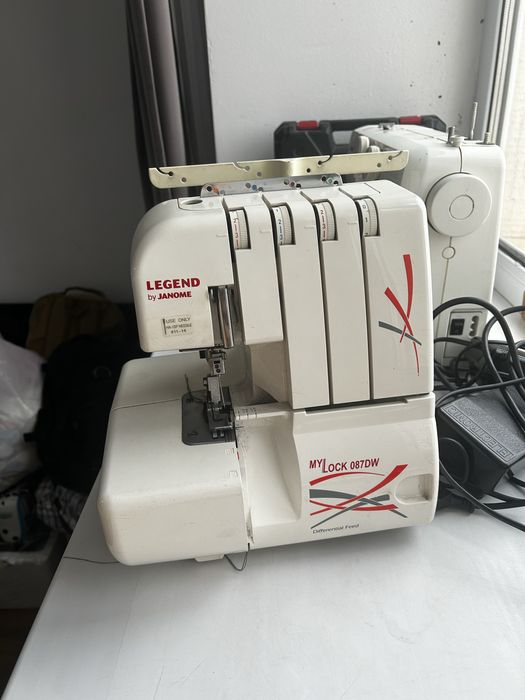 Швейная машина жаноме