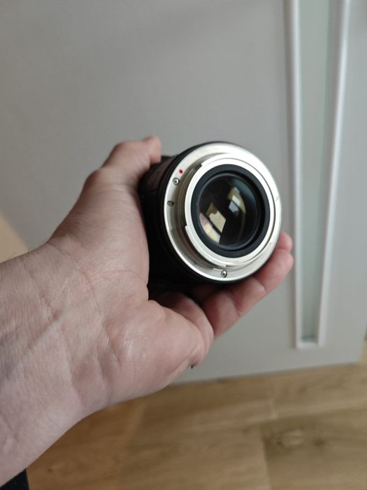 Samyang 85mm f1.4 canon ef