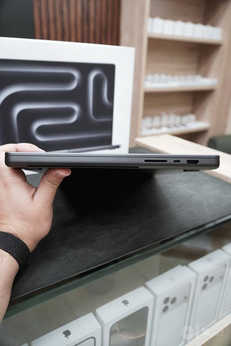 MacBook Pro M3 Pro 16inch 18/512GB 97% 113cycle Ideal